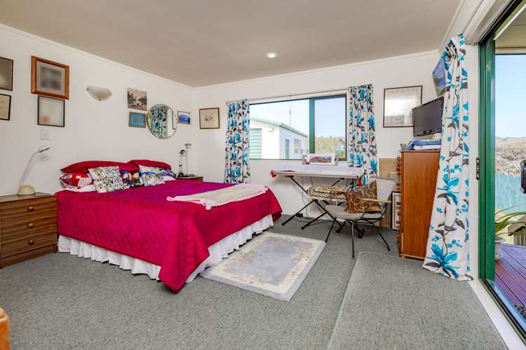 92 Bays Road Orere Point_14