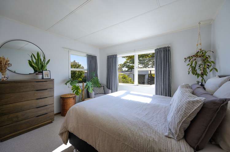 56 Marlowe Street Stoke_13