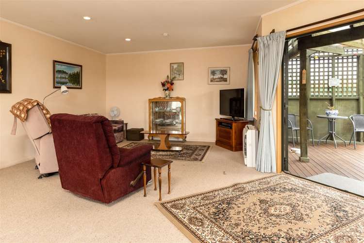 24 Karina Crescent Redwoodtown_9