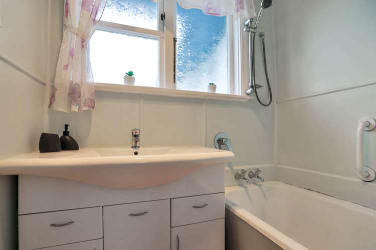 6 Collins Street Netherby_16