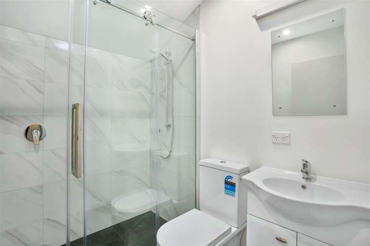 8/6 John Jennings Drive Oteha_7