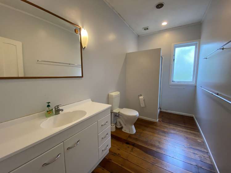 8 Brentwood Avenue Mount Eden_14