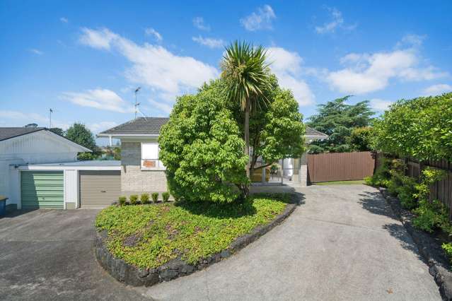 1/25 Tanoa Place Glendene_1