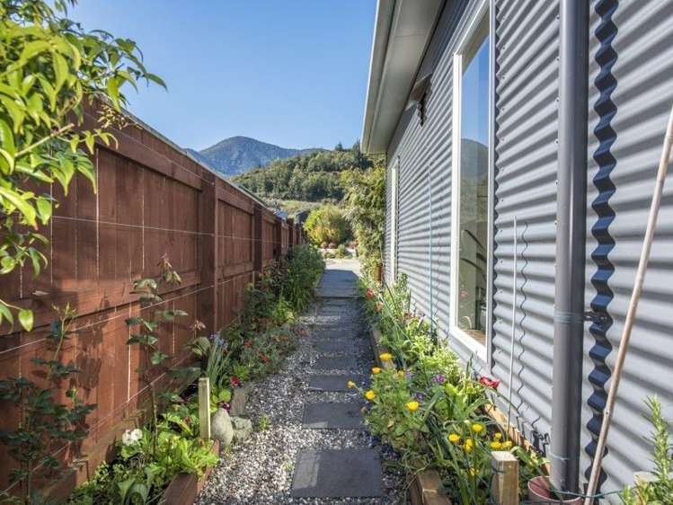 20 Weka Place Picton_20