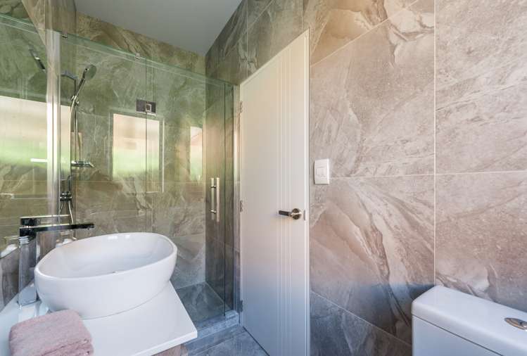 25c Arrowsmith Drive Flat Bush_24