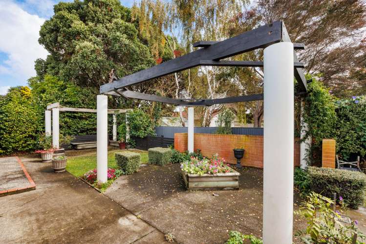 7 Woodfield Avenue Roslyn_34