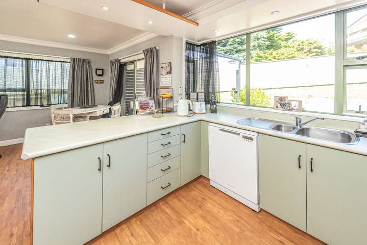 93b Mount View Road Bastia Hill_6