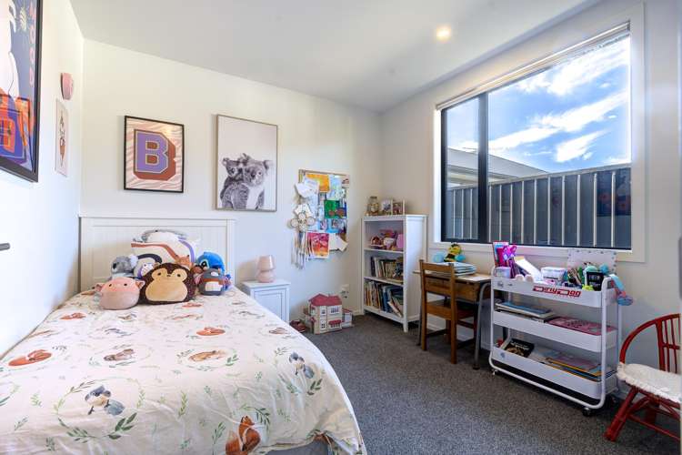 1/4 Keitha Place Glenview_13