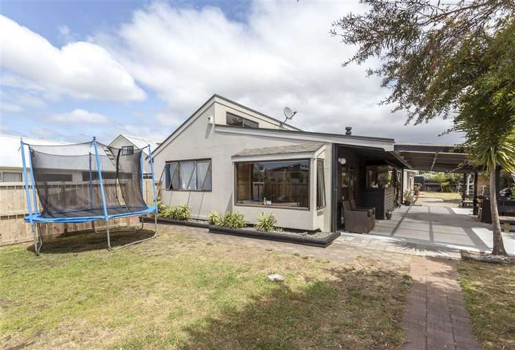 311 Linton Crescent Whangamata_0