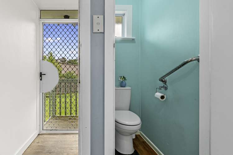 5 Tebbs Lane Gate Pa_15