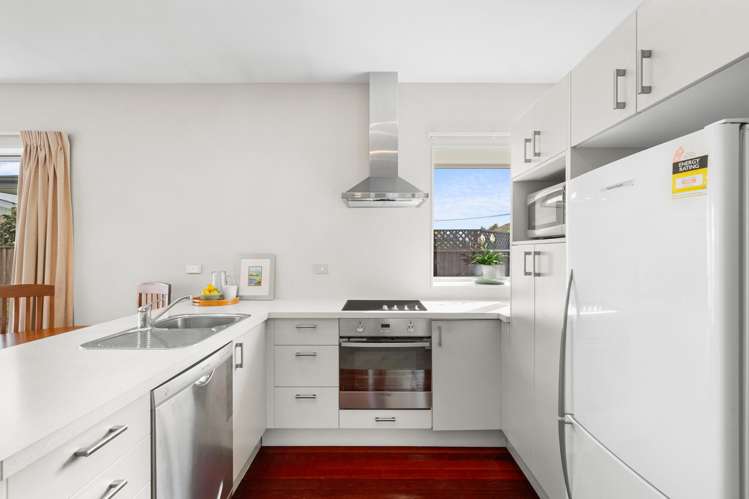 4/36 Hammersley Avenue Shirley_1