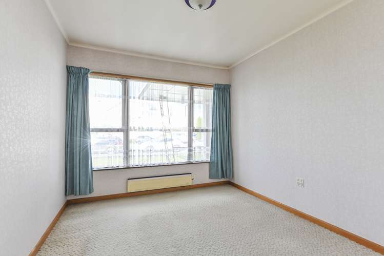 107 Canning Road Camberley_10