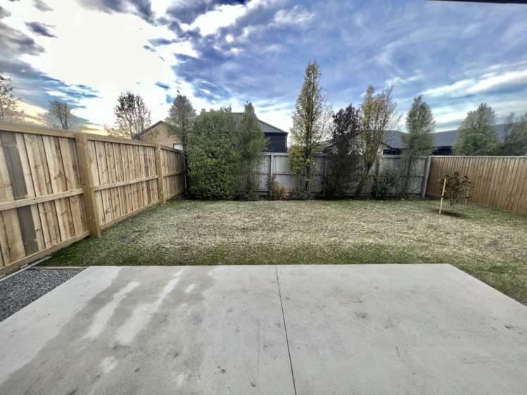 2/167A Brookside Road 11103_10