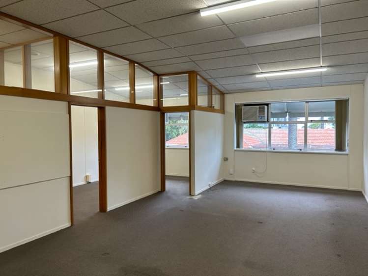 5,1-9 Clive Square West Napier Cbd_2