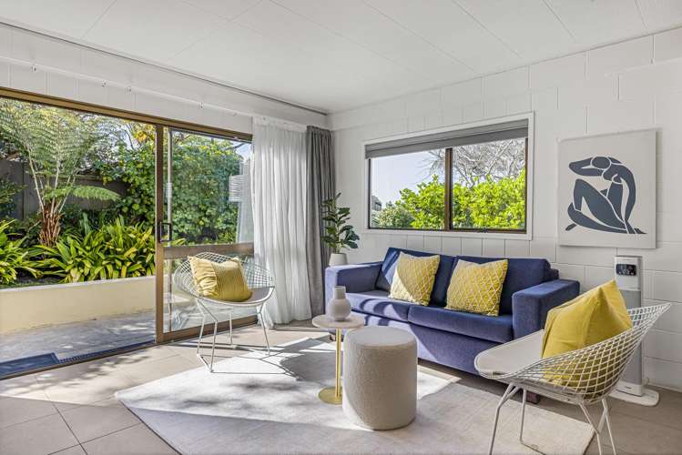 55 Dignan Street Point Chevalier_23