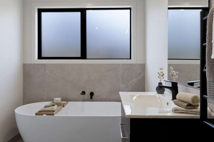 32 Shelduck Road Jacks Point_12