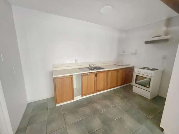 2/131 Happy Valley Road 1325_3