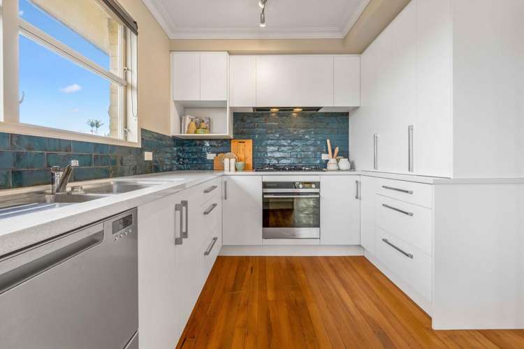 8 Glenn Terrace Otumoetai_9
