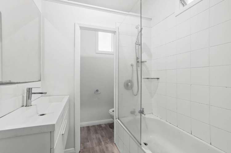 18b Ahiriri Avenue Avondale_7