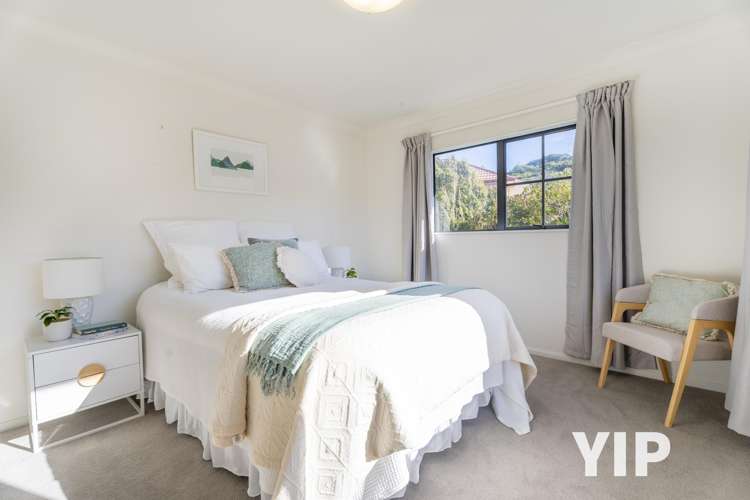 17 Claverton Grove Churton Park_13