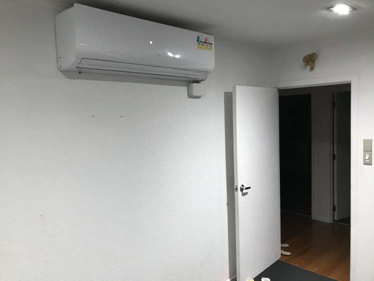 76 Willerton Avenue New Lynn_2