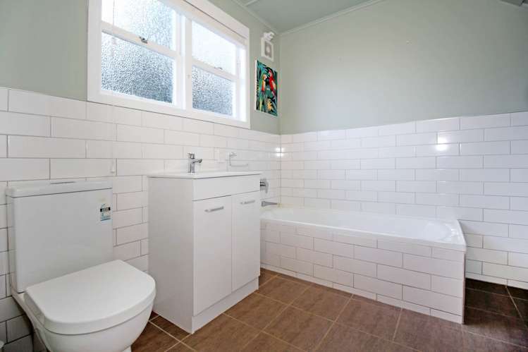 8/3 Picton Street Howick_5
