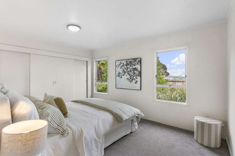 2/218 East Coast Road Forrest Hill_8