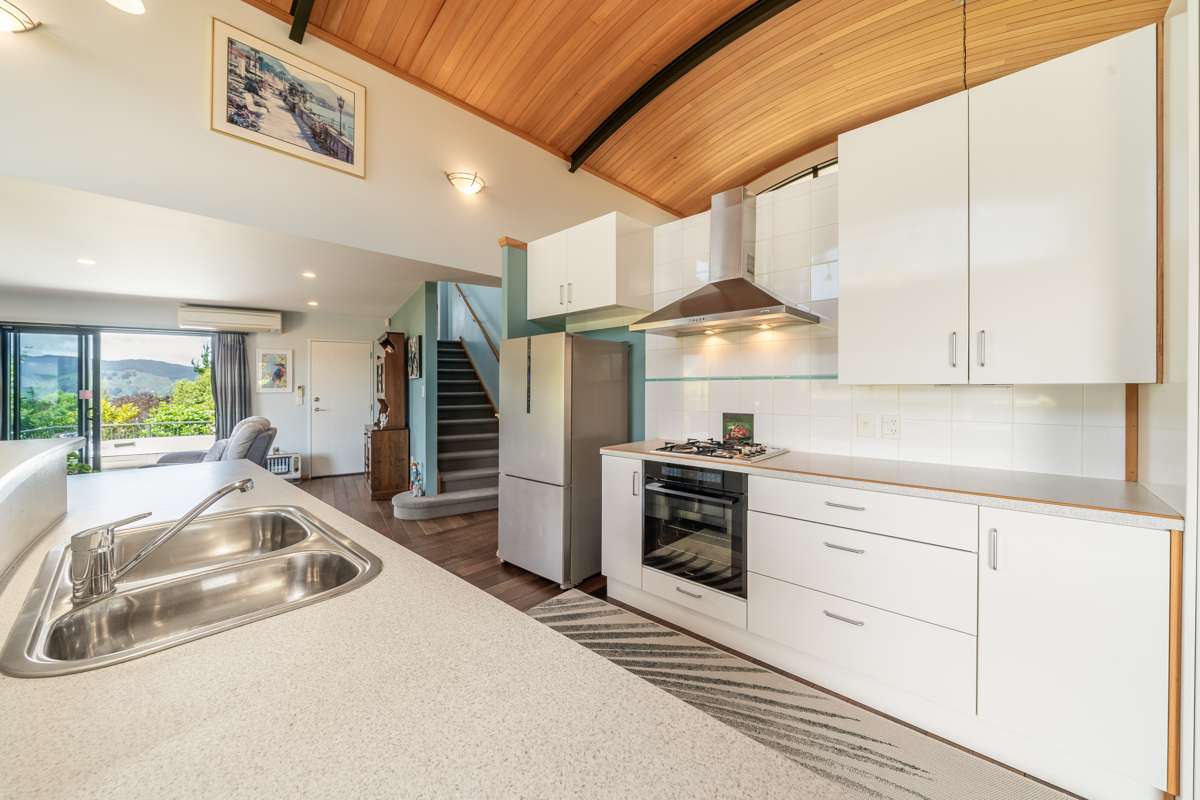 69 Mount Marua Way_3