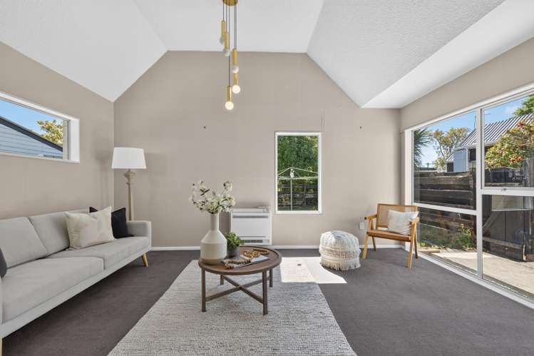1/7 Gibbon Street_1