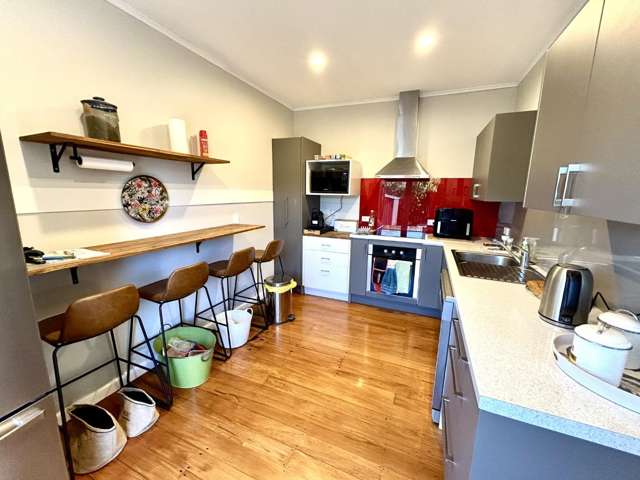 27 Bracken Street 11597_1