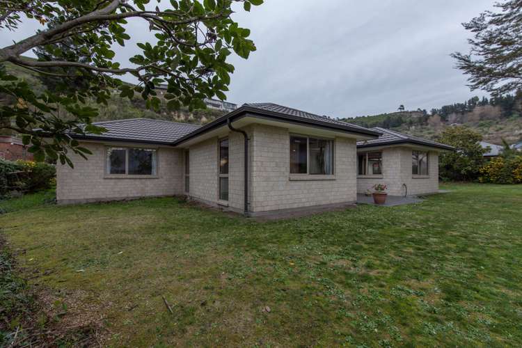 3 Pukeuri Lane Hillsborough_17