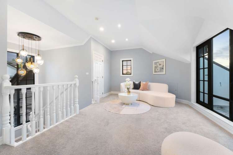 11 Almond Grove Greenhithe_13