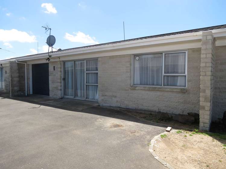 2/5 Maru Road Takanini_11