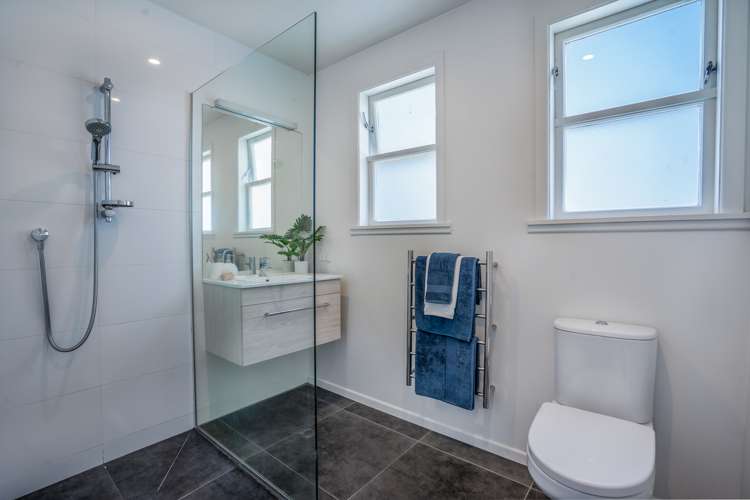 41 Waterbank Crescent Waterview_11