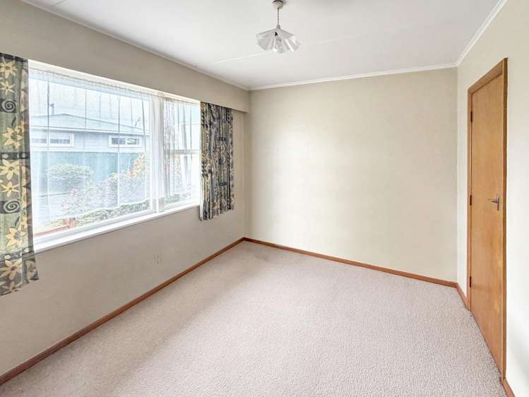 8/25 Queen Street 1192_3