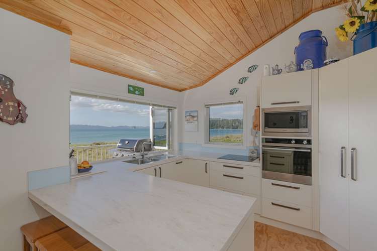 85 Captain Cook Road Cooks Beach_4