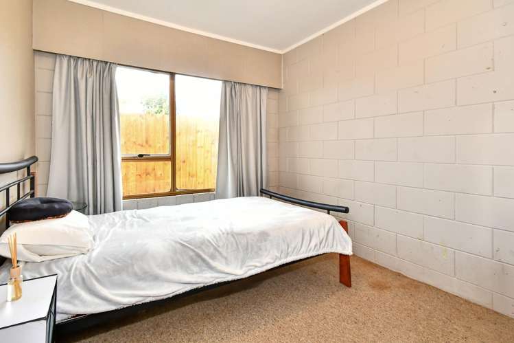 3/70 Helvetia Road_5