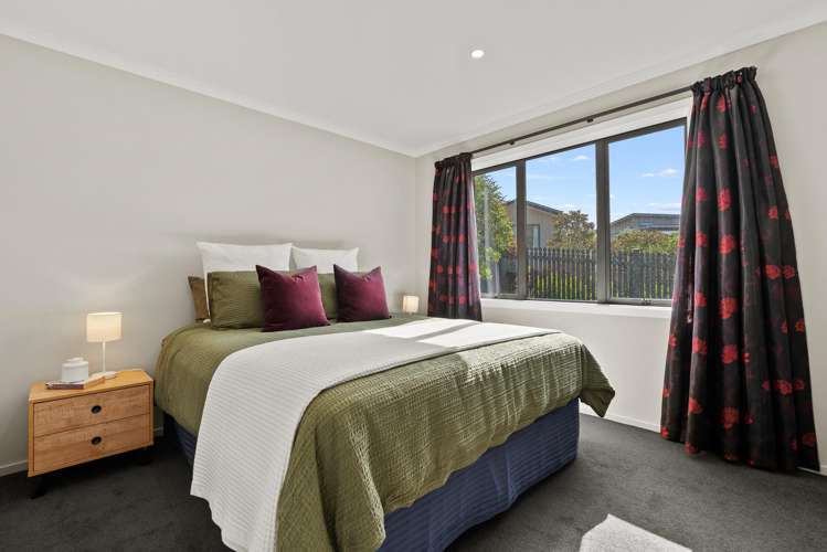 73 Downing Street Crofton Downs_7