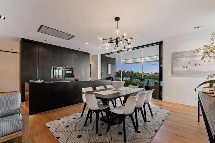 94-98 Lax Crescent Leigh_7