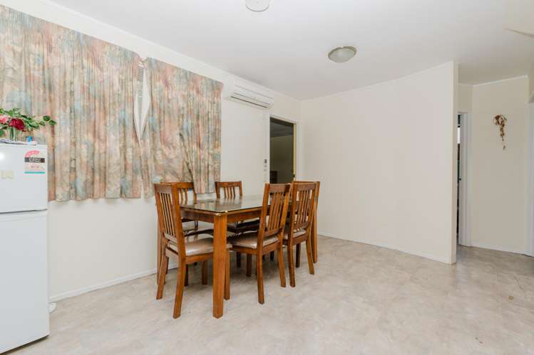 57 Radiata Street_5