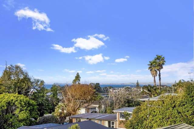 2/10e Penning Road Castor Bay_2