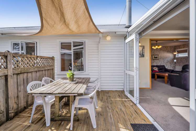 12 Miro Street Merrilands_13