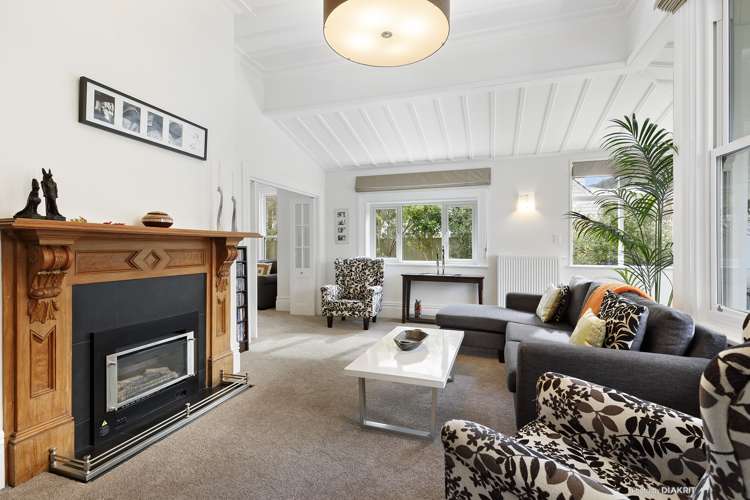 41 Simla Crescent Khandallah_5