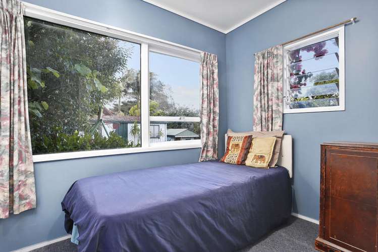 35 Forest Hill Road Henderson_13