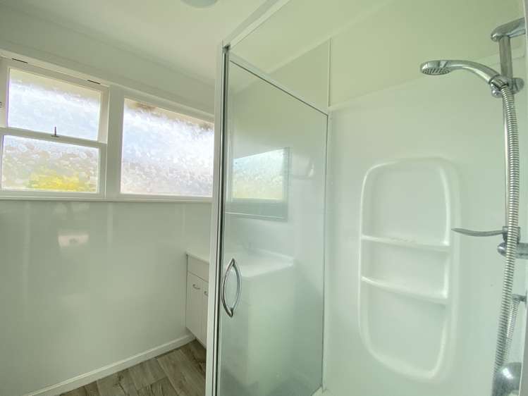 2/63 Rawhiti Road One Tree Hill_9