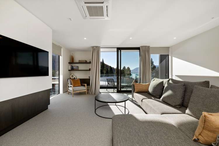 16 Station Bay Rise Lake Tekapo_8