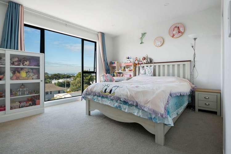 4/128 Onewa Road Northcote_10