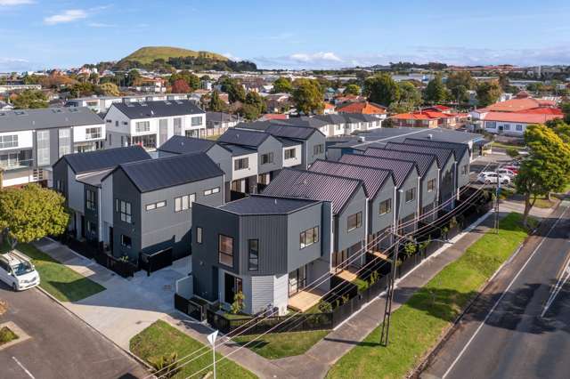 12/51 Point England Road Point England_1