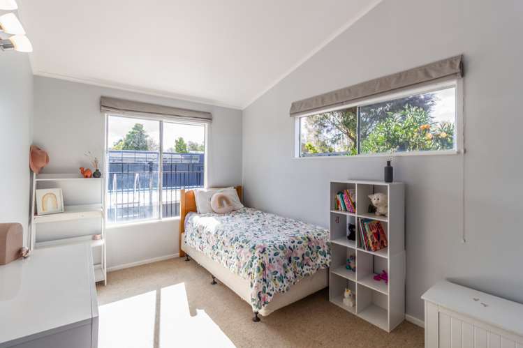 576 Lowe Street Camberley_10