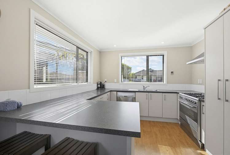 44 Kahurangi Heights Aotea_3
